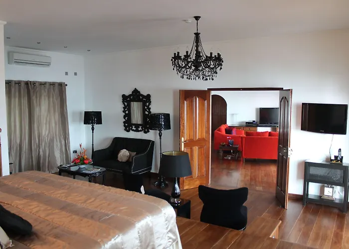 Petit Villa *