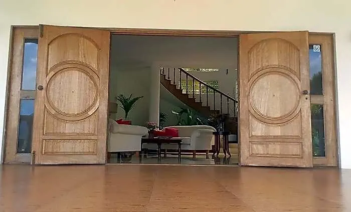 Petit Villa *